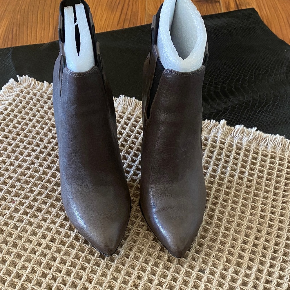 Nine West Dark Gray Ankle Booties
